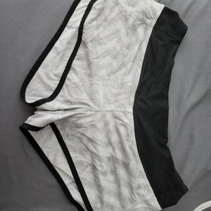 Womens Lululemon shorts